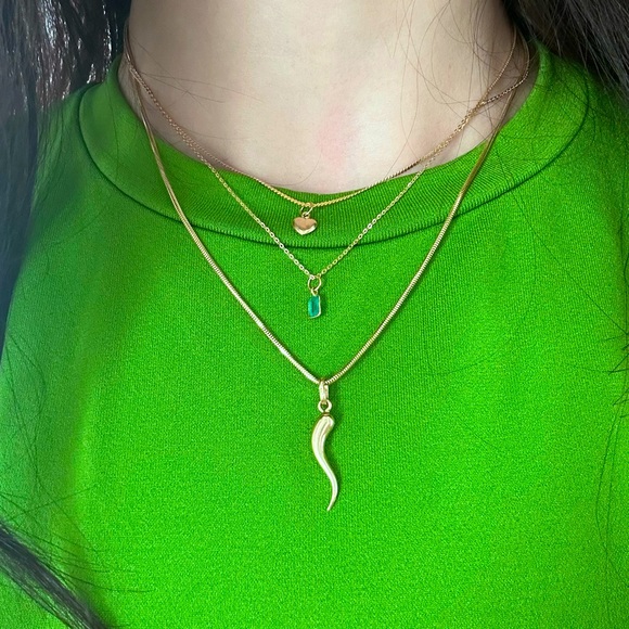 Italian horn solid gold pendant - Picture 1 of 4